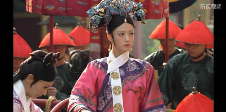 How to Evaluate Consort Hua in "Empresses in the Palace"